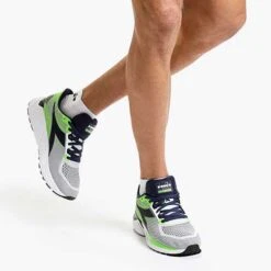 Diadora Men's Mythos Blushield Vigore Running Shoe - White/Black Iris/Neon Mint - Regular (D) -Shoe Sale Shop 101.178046 C9805 10 HR