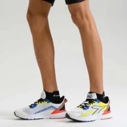 Diadora Men's Mythos Blushield Volo 3 Running Shoe- White/Black/Yellow Fluo - Regular (D) -Shoe Sale Shop 101.179090 C0008 CV