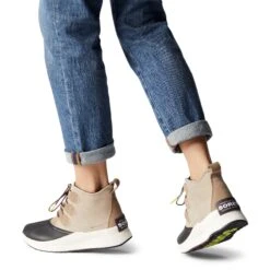 Sorel Women's Out N About III Classic Boot - Omega Taupe/Black - Regular (B) -Shoe Sale Shop 1951331 264 a9