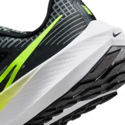 Nike Youth Pegasus 39 Running Shoe- Black/Volt/Barely Volt -Shoe Sale Shop DM4015 002 PHSYD002
