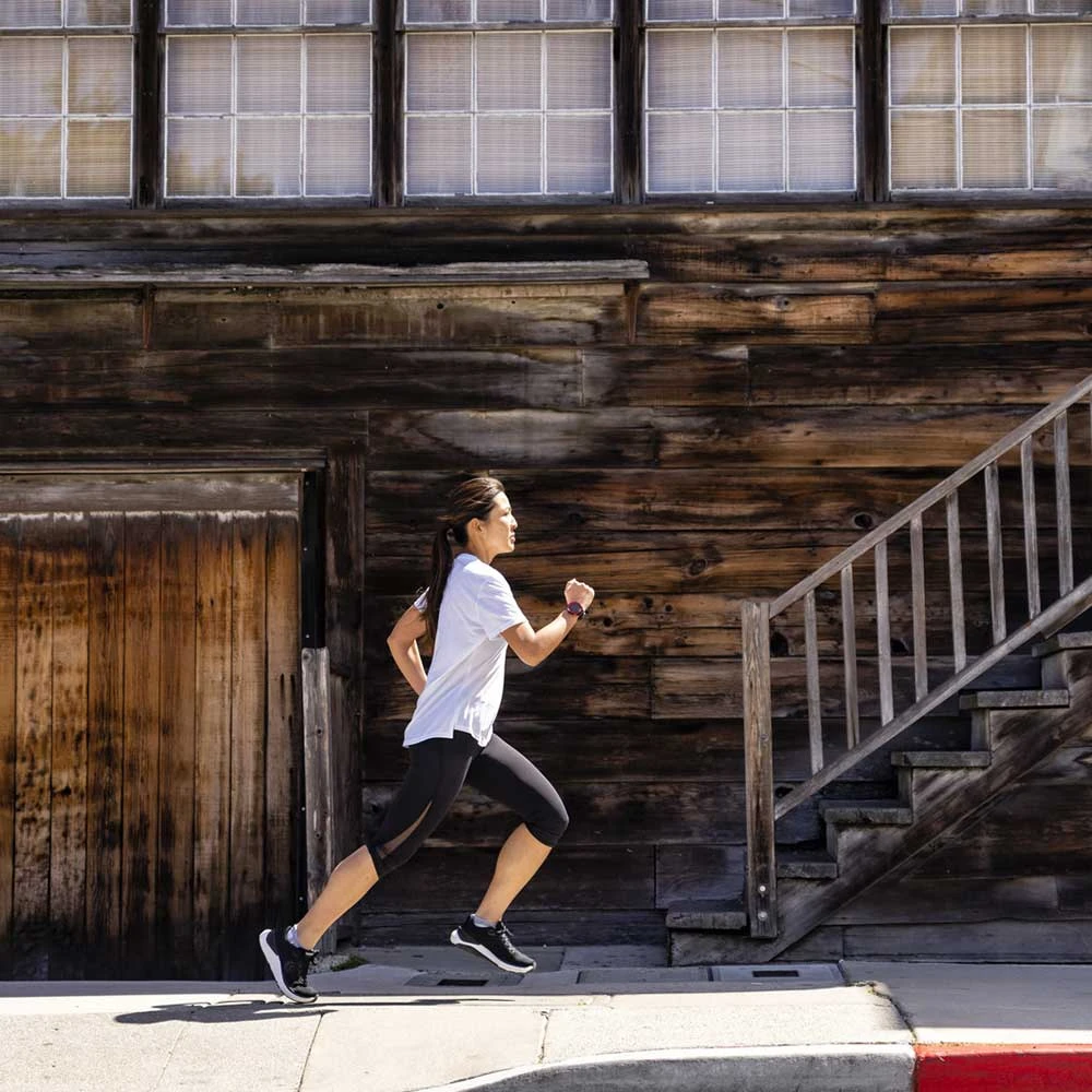 Topo Athletic Women's Ultrafly 4 Running Shoe - Black/White- Regular (B) 8 Topo Athletic Women's Ultrafly 4 Running Shoe - Black/White- Regular (B) - Image 6