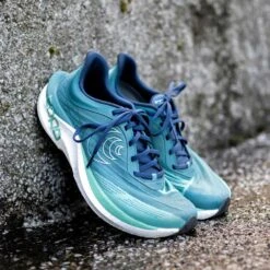 Topo Athletic Women's Cyclone 2 Running Shoe- Ocean/Mint- Regular (B) -Shoe Sale Shop W061.Ocean Mint 11