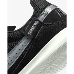 JR Nike Streetgato Soccer Shoe - Black/Summit White -Shoe Sale Shop d9e945f1 e6fb 47ca 906f c3b7b41c41e0